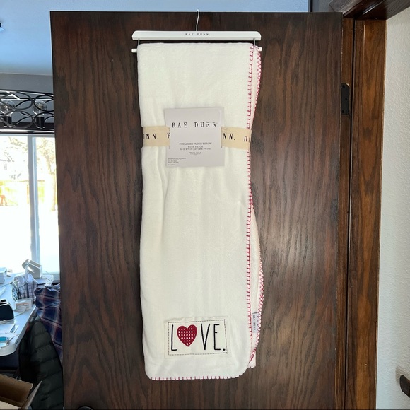 Rae Dunn Bedding Rae Dunn Love White Plush Throw Blanket 5 X 60 Red